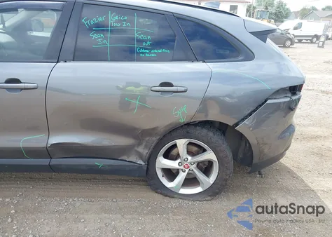 2017 Jaguar F-Pace 35T Premium from USA, damaged, VIN SADCJ2BV4HA883724